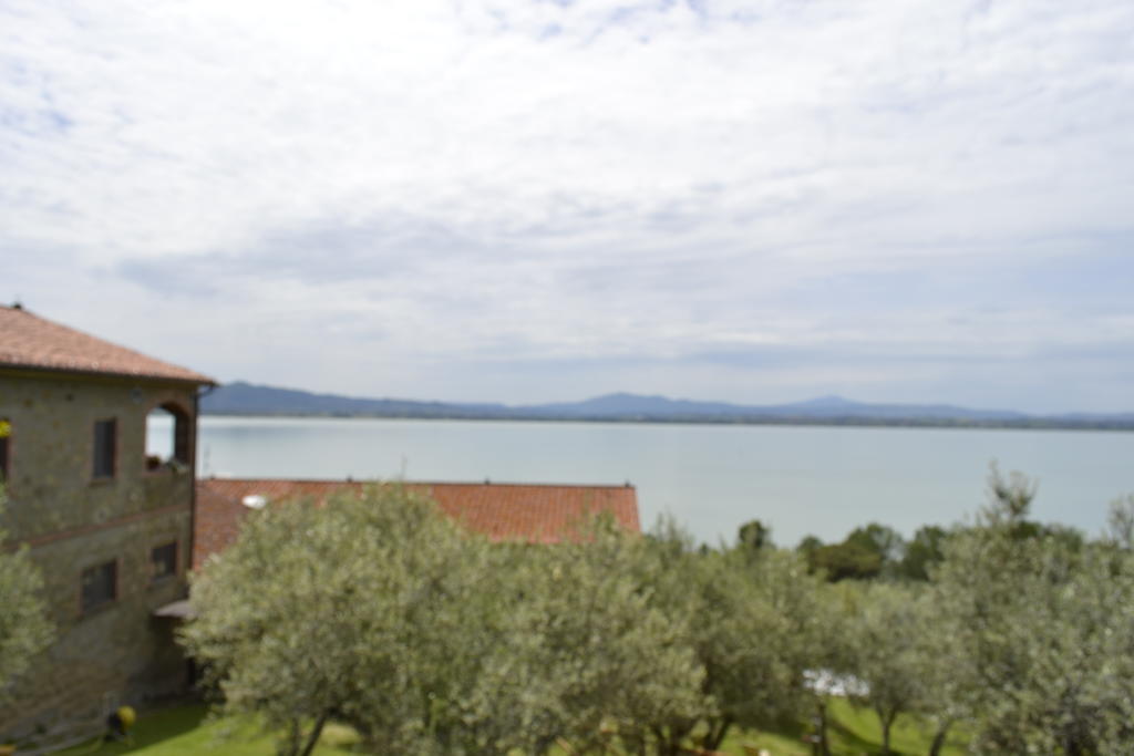 Willa Fattoria Il Poggio San Feliciano Zewnętrze zdjęcie