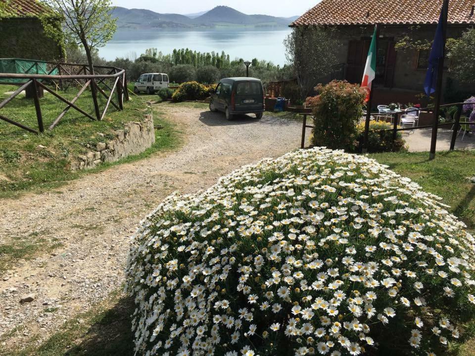 Willa Fattoria Il Poggio San Feliciano Zewnętrze zdjęcie